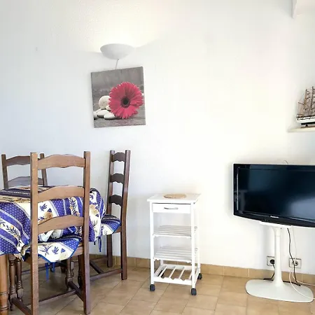 Lv480-316 2 Pieces 2 Couchages * Le Lavandou